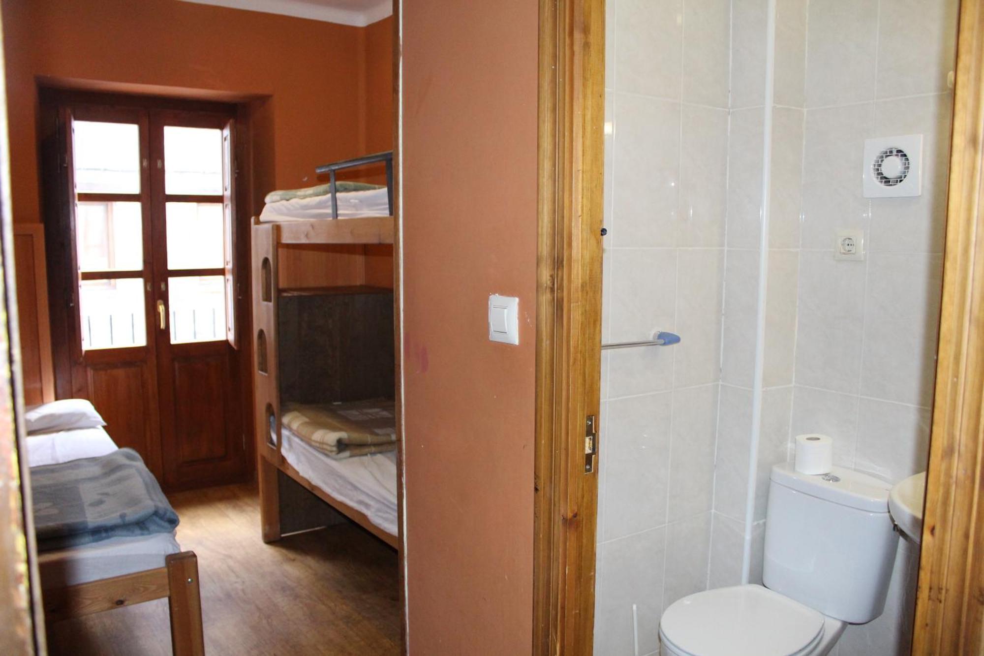 Albergue-Refugio Sargantana Canfranc Bilik gambar